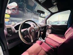 نيسان نافارا